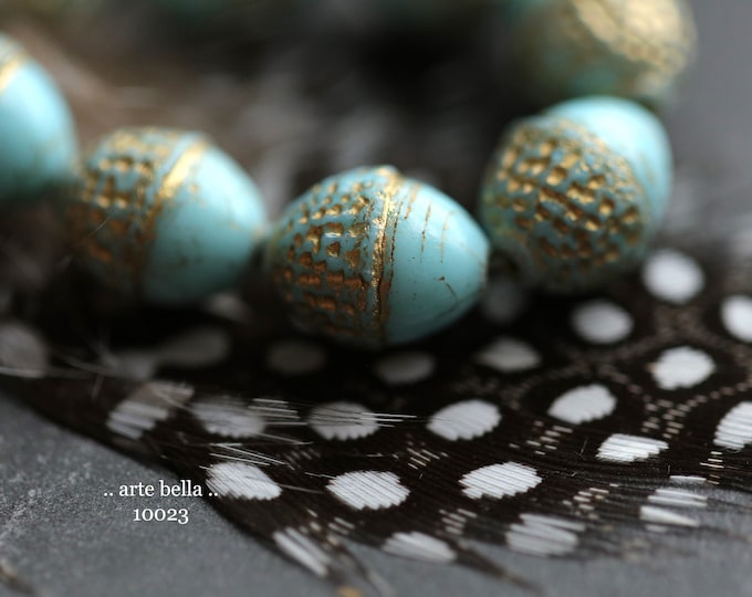 Rustic GOLDEN SKY ACORNS .. 8 Premium Matte Czech Glass Acorn Beads 12x10mm (10023-st)