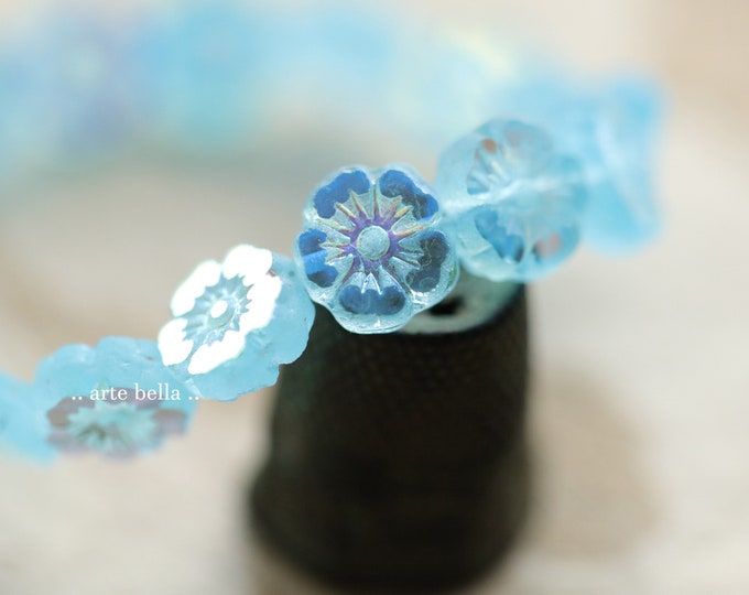 MYSTIC SKY BLOOMS .. 16 Premium Etched Czech Glass Hibiscus Flower Beads 10mm (9690-st)