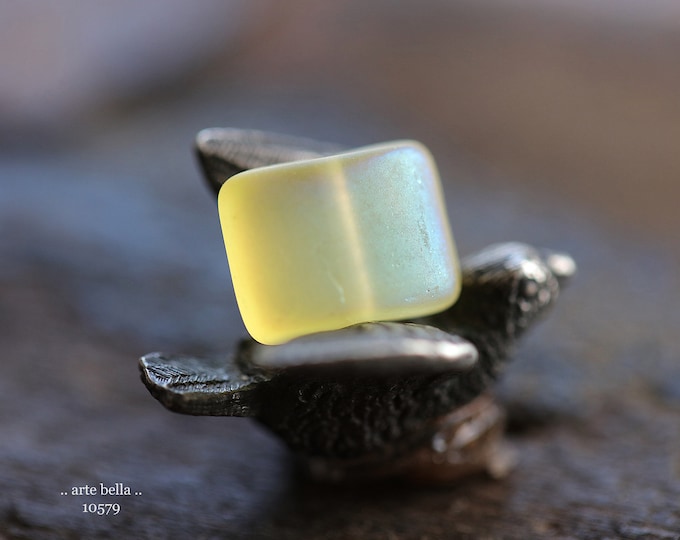 MYSTIC LEMON REX .. 10 Premium Matte Czech Glass Rectangle Beads 11x8mm (10579-10) .. jewelry supplies