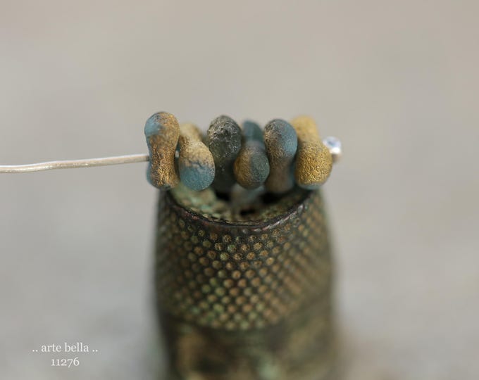 New .. GOLDEN OCEAN FARFALLES .. 100 Etched Czech Glass Peanut Beads 4x6mm (11276-100) .. jewelry supplies