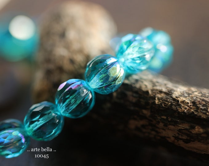 MYSTIC AQUA GLITZ No. 2 .. 20 Premium Czech Glass Faceted Melon Beads 8mm (10045-st)