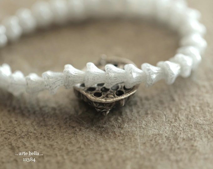 New .. SILVERED SNOW BELLS .. 30 Premium Czech Glass Baby Bell Flower Bead 5x6mm (11384-st) .. jewelry supplies