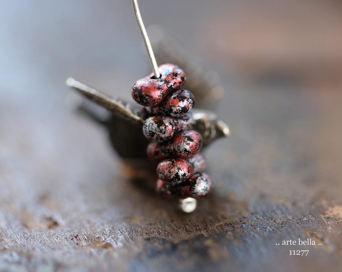 New .. SILVERED RASPBERRY FARFALLES .. 100 Czech Glass Peanut Beads 4x6mm (11277-100) .. jewelry supplies