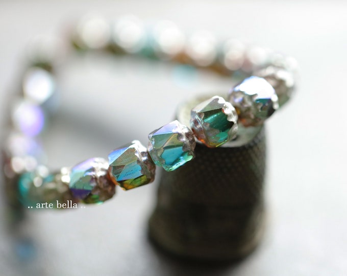 MYSTIC CABO CATHEDRALS .. 20 Premium Czech Glass Faceted Cathedral Beads 6mm (9383-st)