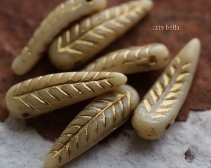 last ones .. GOLDEN CREAM FEATHERS .. 10 Premium Picasso Czech Glass Bird Feather Beads 5x17mm (6330-10)