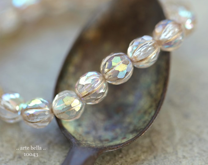 back in stock .. CLEARLY MYSTIC GLITZ .. 20 Premium Czech Glass Faceted Melon Beads 8mm (10043-st) .. jewelry supplies