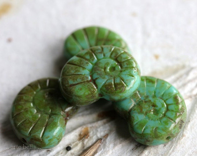 MOSSY TURQUOISE FOSSIL .. 4 Premium Picasso Czech Nautilus Ammonite Glass Beads 17x14mm (7212-4)