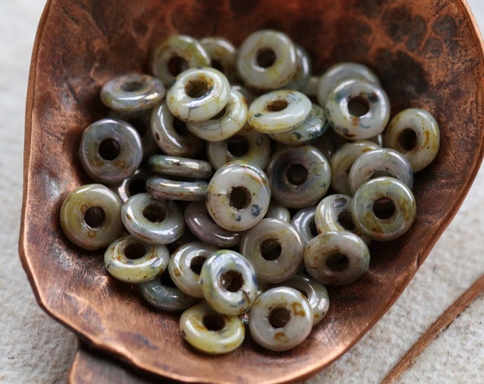 LUSTER O RINGS .. 200 Premium Luster Picasso Czech Glass O Ring Beads 4x1mm (7776-200) .. jewelry supplies