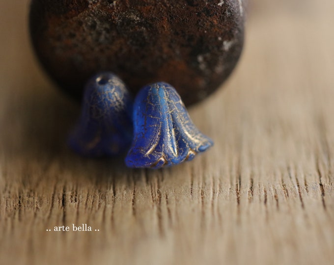 GOLDEN COBALT LILIES .. 10 Premium Matte Czech Glass Lily Flower Beads 9x10mm (9819-10) .. jewelry supplies