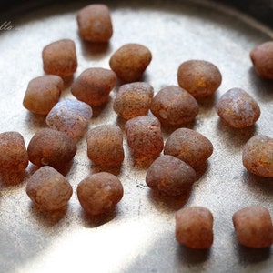 premium glass beads .. RUSTIC LILAC STONES .. 25 Etched Picasso Czech Glass Beads 8x6mm (4718-25) .. jewelry supplies