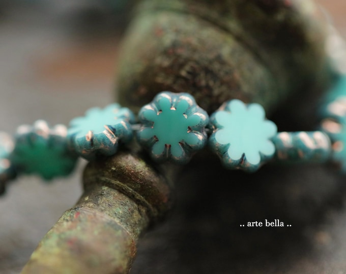 SUMMER CACTUS BLOOMS .. 25 Premium Czech Glass Flower Beads 9x3mm (9866-st) .. jewelry supplies
