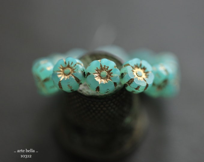 GOLDEN LAGOON PANSY 7mm .. 12 Premium Czech Glass Hibiscus Flower Beads (10312-st) .. jewelry supplies