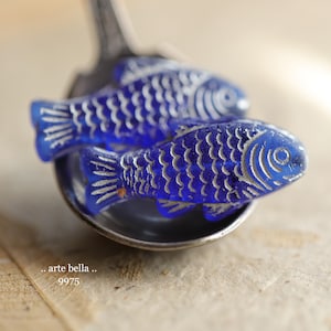SILVERED SAPPHIRE SWIMMERS .. 4 Premium Czech Glass Fish Beads 25x12mm (9975-4)