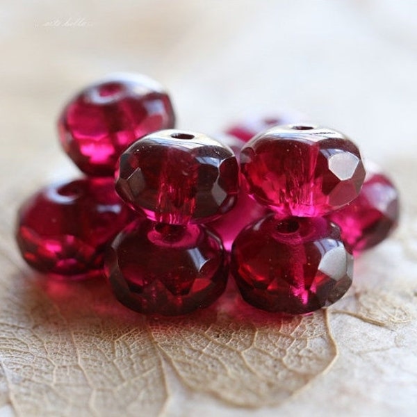 MULBERRY CRUSH No. 2 .. 25 Premium Czech Glass Faceted Rondelle Beads 6x8mm (4897-st) .. jewelry supplies