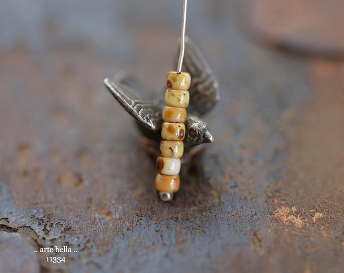 New .. TOASTED CREAM SEEDS .. 100 Premium Czech Glass Size 7/0 Seed Beads (11334-100) .. jewelry supplies