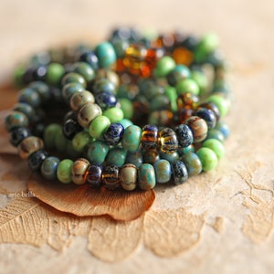 premium glass beads .. RAINFOREST SEEDS No. 9210 .. 20&quot; Picasso Czech Glass Glossy Striped Seed Bead Mix Size 4/0 (9210-st)