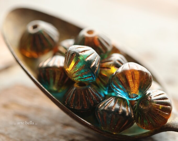 BRONZE CABO TUTUS No. 2 .. 15 Premium Czech Glass Large Hole Fluted Bicone Beads 9mm (9093-st)