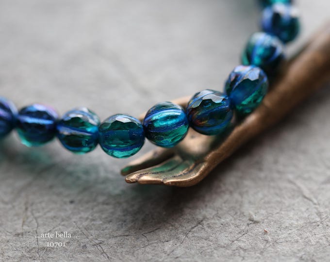 BLUE PINE GLITZ 6mm .. 25 Premium Czech Glass Faceted Melon Beads (10701-st) .. jewelry supplies