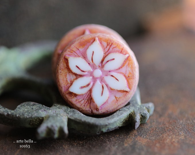 WHITE SALMON BLOOMS .. 4 Premium Picasso Czech Glass Flower Coin Beads 18mm (10163-4) .. jewelry supplies