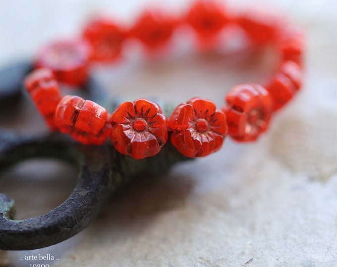 COPPERED ORANGE PANSY .. New 12 Premium Czech Glass Hibiscus Flower Beads 7mm (10300-st) .. jewelry supplies