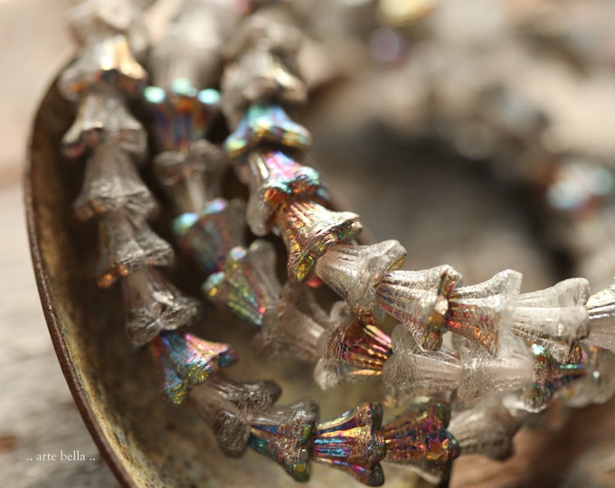 back in stock .. MYSTIC GRAY BELLS .. 30 Premium Etched Czech Glass Baby Bell Flower Bead 5x6mm (9090-st) .. jewelry supplies