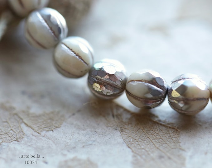 Mystic SILVERED IVORY GLITZ .. 20 Premium Czech Glass Faceted Melon Beads 8mm (10074-st) .. jewelry supplies