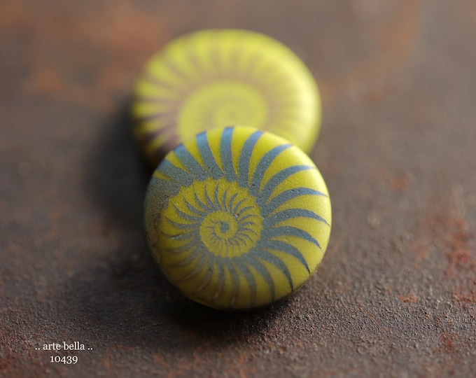 CHARTREUSE SPIRAL COINS .. New 4 Premium Matte Czech Glass Laser Etched Spiral Coin Bead Mix 17mm (10439-4)