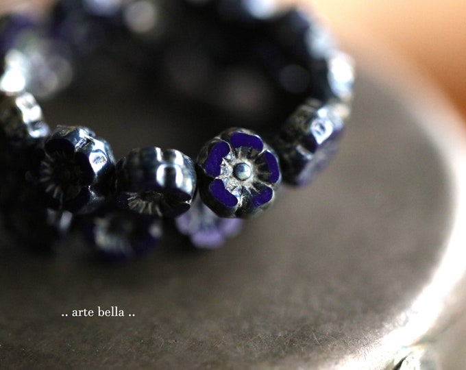 SILVERED LAPIS PANSY 7mm .. 12 Premium Czech Glass Hibiscus Flower Beads (9679-12) .. jewelry supplies