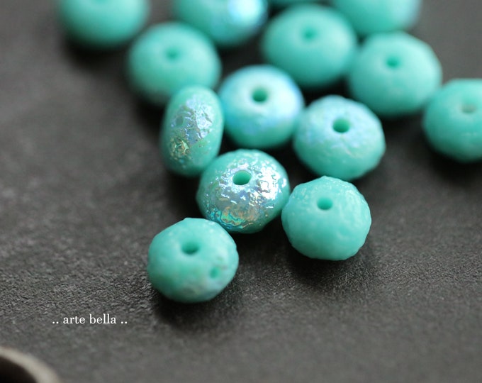 MYSTIC TURQUOISE PEBBLES .. 20 Premium Etched Czech Glass Donut Rondelle Beads 4x7mm (9848-20) .. jewelry supplies
