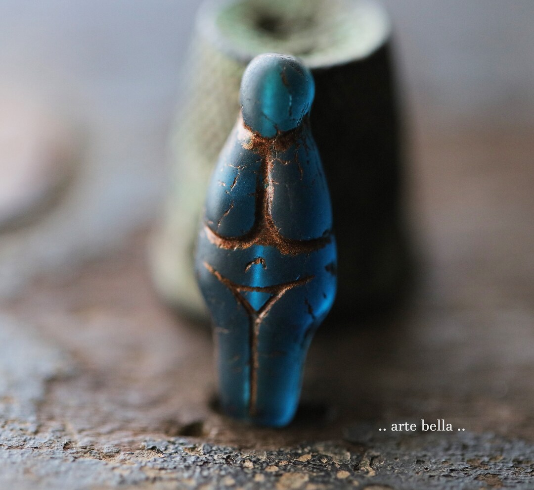 BRONZED CAPRI GODDESS .. 4 Premium Matte Czech Glass Goddess Beads