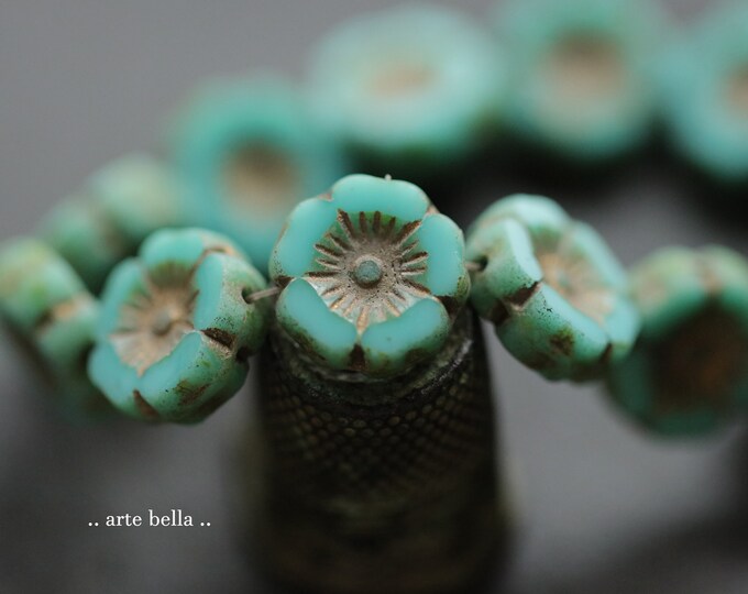 TURQUOISE MOSS PANSY .. 12 Premium Picasso Czech Glass Hibiscus Flower Beads 12mm (9751-st)