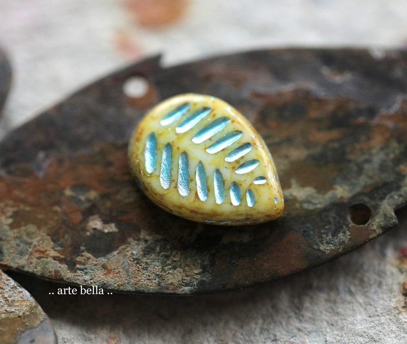 BLUE CREAM LEAVES .. 8 Premium Picasso Czech Glass Dogwood Leaf Beads 16x12mm 5985-8 image 5