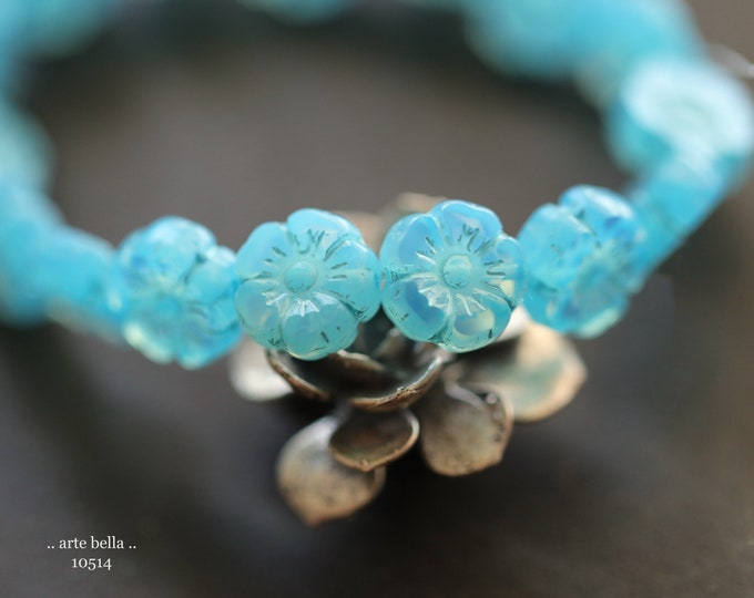 BLUE AQUA BLOOMS .. 16 Premium Czech Glass Hibiscus Flower Beads 9mm (10514-st) .. jewelry supplies