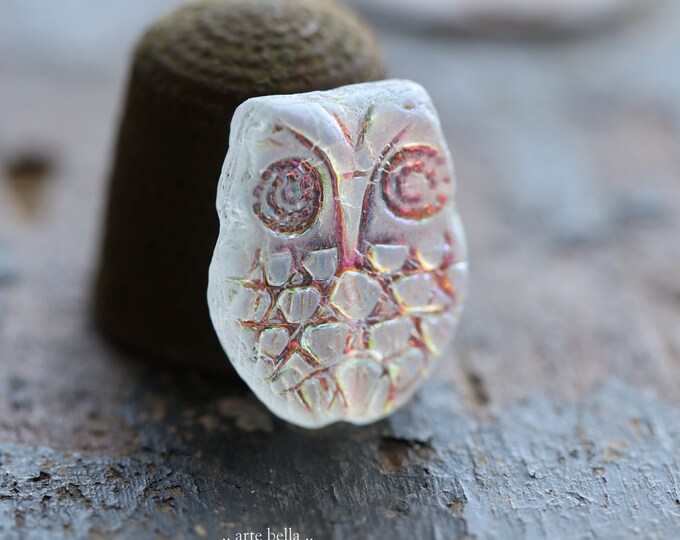 MYSTIC WHITE HOOTS .. 4 Premium Aurora Borealis Czech Glass Owl Beads 18x15mm (9109-4)