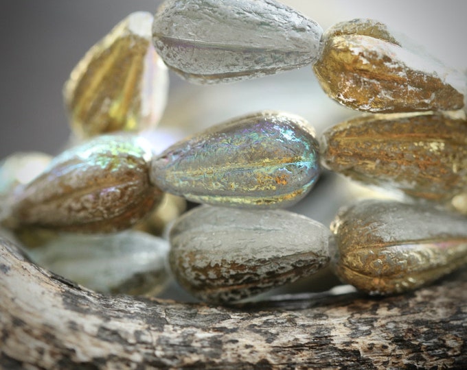 GOLDEN MYSTIC MELON Drops .. 10 Premium Etched Czech Glass Melon Drop Beads 13x8mm (9013-st)