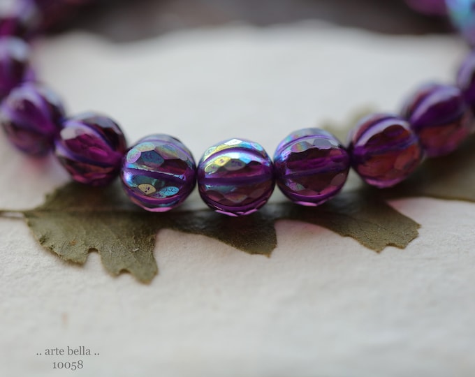 MYSTIC GRAPE GLITZ No 2 .. 20 Premium Czech Glass Faceted Melon Beads 8mm (10058-st) .. jewelry supplies