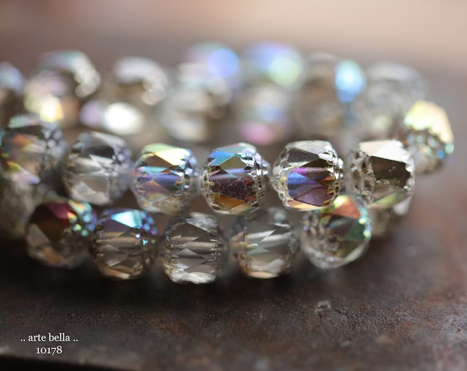 SILVERED MYSTIC CATHEDRALS .. 15 Premium Czech Glass Faceted Cathedral Beads 8mm (10178-st)