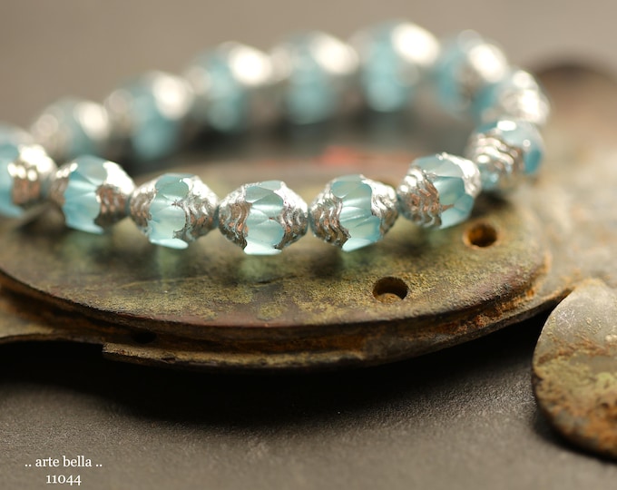 SILVERED SKY LANTERNS .. New 15 Premium Matte Czech Glass Carved Cathedral Oval Beads 8x6mm (11044-st) .. jewelry supplies