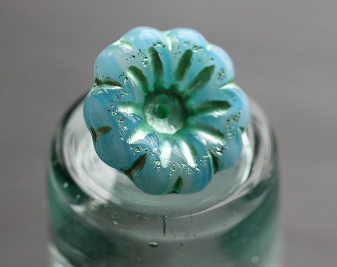 GREEN AQUA LILIES .. 4 Premium Picasso Czech Glass Bell Flower Beads 15x8mm (8219-4)