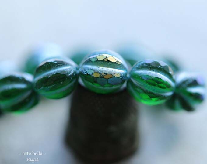 MYSTIC GRASS GLITZ No. 2 .. 12 Premium Matte Czech Glass Faceted Melon Beads 9/10mm (10412-st) .. jewelry supplies