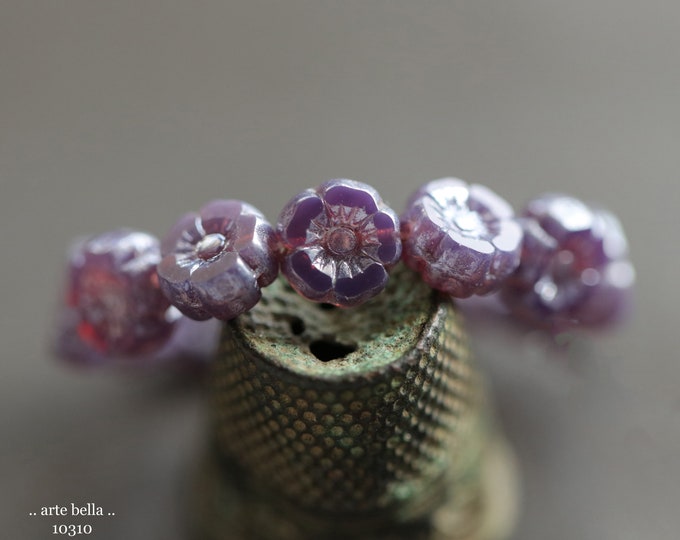 SILVERED PURPLE PANSY 7mm .. New 12 Premium Czech Glass Hibiscus Flower Beads (10310-st)