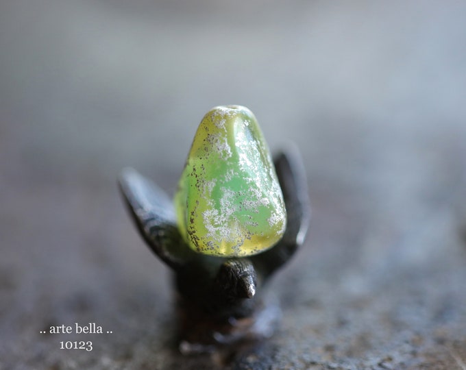 SILVERED MINT PEAKS .. 6 Premium Czech Glass Old Style Drop Beads 13x9mm (10123-6) .. jewelry supplies