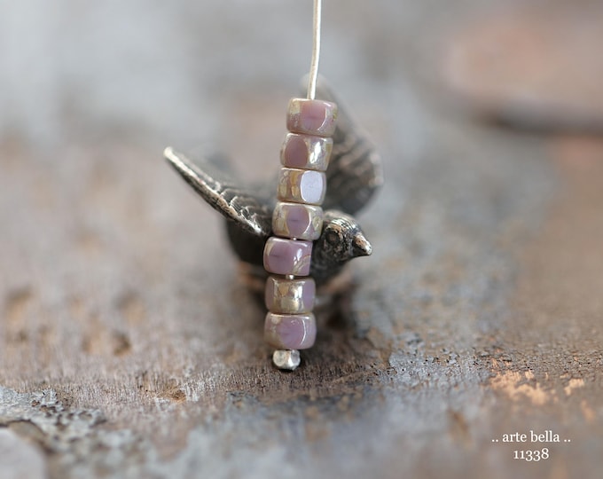 New .. SILVERED LAVENDER SEEDS .. 100 Premium Picasso Czech Glass 3 Cut Seed Beads Size 6/0 (11338-100) .. jewelry supplies