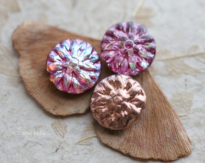 RASPBERRY DAHLIAS MIX .. 10 Premium Czech Glass Dahlia Flower Beads 14mm (9514-st) .. jewelry supplies