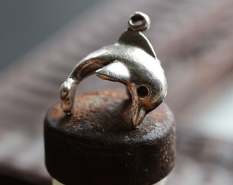 PEWTER DOLPHINS .. 2 Mykonos Greek Leaping Dolphin Charms 20mm (M253-2)