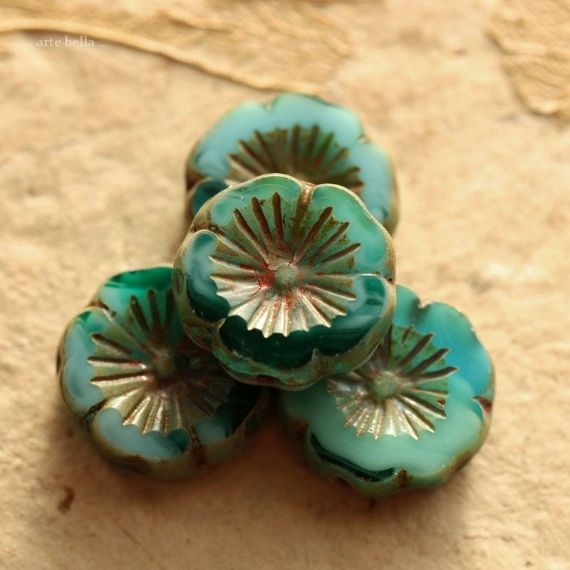 OCEAN WAVE PANSIES .. 4 Premium Picasso Czech Glass Hibiscus Beads 14…