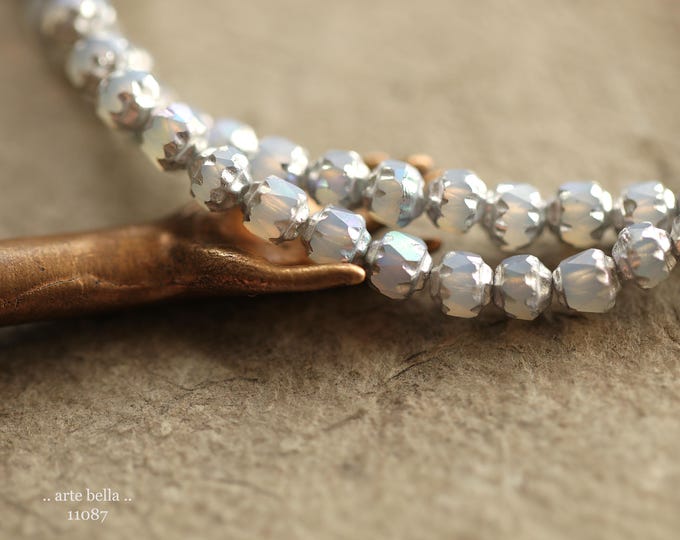 MYSTIC GRAY BEBE Cathedrals .. New 40 Premium Czech Matte Glass Faceted Cathedral Beads 4mm (11087-st) .. jewelry supplies