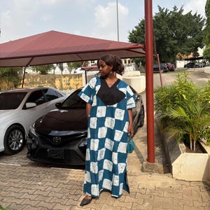 Adire / African boubou