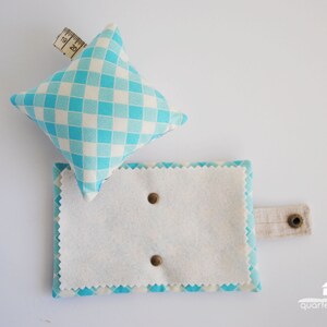 Patchwork pennii Needlebook and Pinnii cushion set: Robin Egg image 2