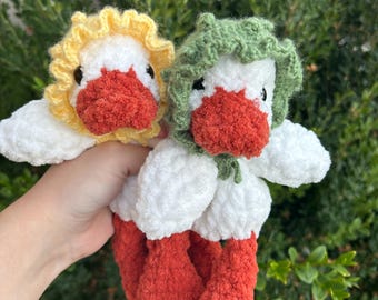 Patito de peluche de ganchillo para acurrucarse: decoración infantil